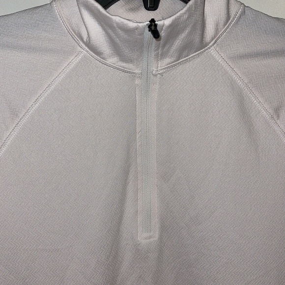 DSG women’s size small light‎ pink long sleeve golf athletic shirt. 1/4 zipper. - Picture 3 of 10